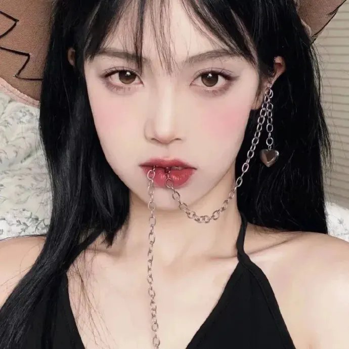 美女来了